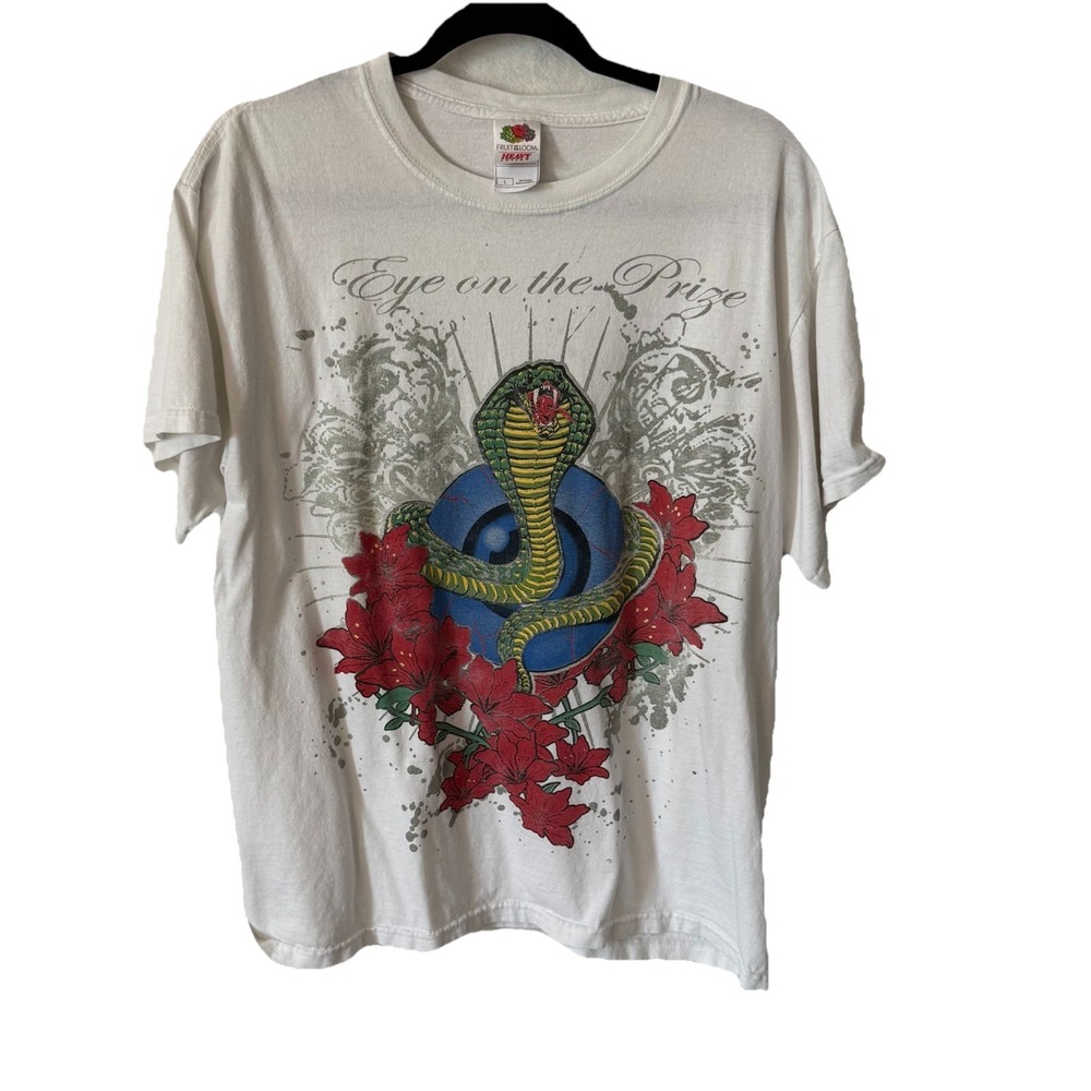 Y2K Cobra EYE ON THE PRIZE‎ TShirt Fruit of The Loom Size L SNAKE FLOWERS Tee